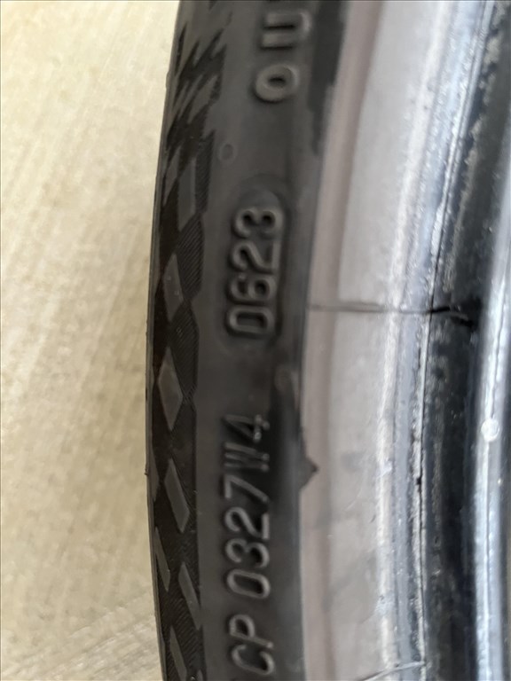  335/25ZR22" használt Continental nyári gumi(2db) 3. kép