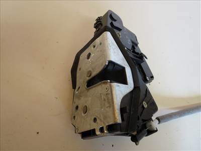 Bmw 3-as sorozat E46 (E46) bal hátsó ajtózár 7011245