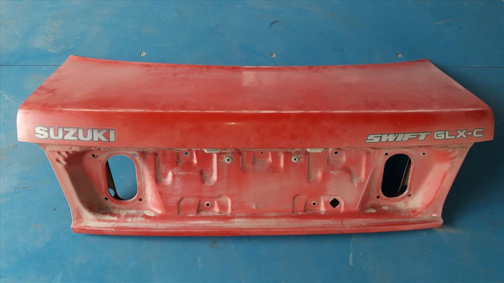 Suzuki Swift II 92-96 Csomagtér Ajtó 1. kép