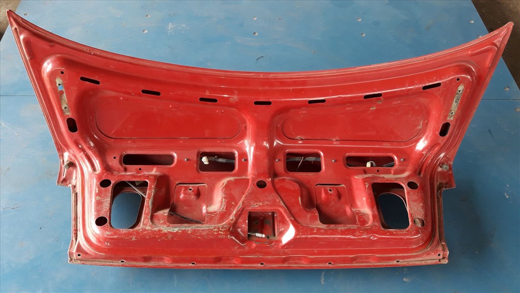 Suzuki Swift II 92-96 Csomagtér Ajtó 3. kép