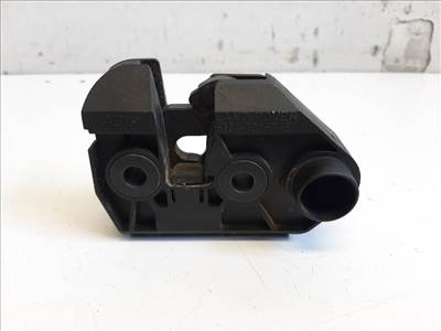 Land Rover Discovery (L319) jobb hátsó csomagtérajtózár (csomagtérajtó zár) CWC500020