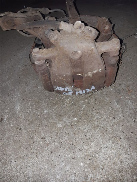 Suzuki Swift III 04-10 Jobb Elsõ Csonkállvány Kerékaggyal  Féknyereg  ABS Jeladó 2. kép