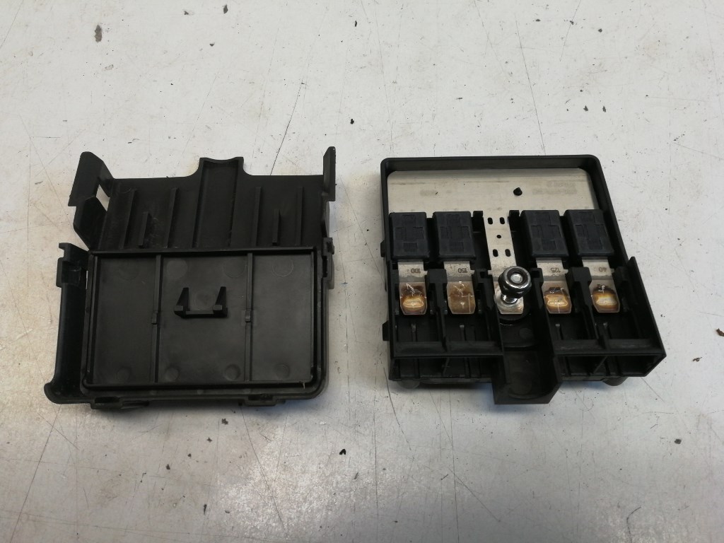 Mini cooper (R56) akkumulátor biztosíték 61146976382 4. kép