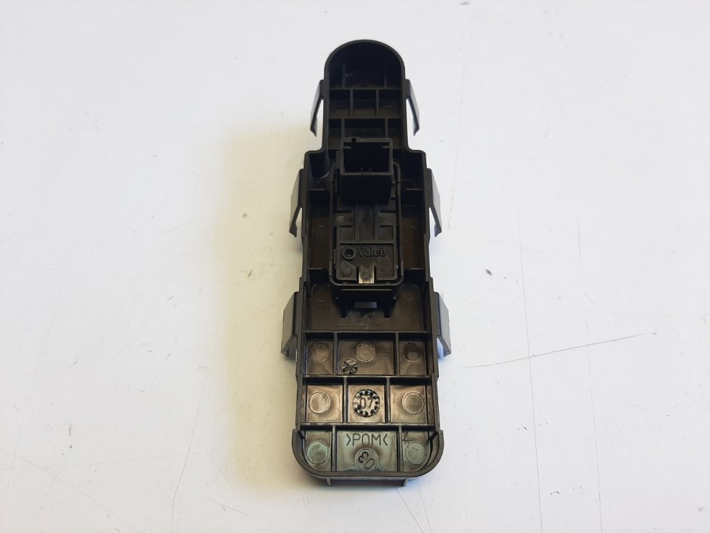 Peugeot 207 cc jobb elsõ ablakemelõ kapcsoló 2. kép