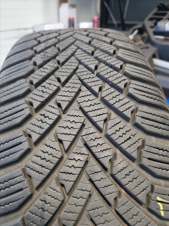  205/5516" újszerű Continental WinterContact TS860 téli gumi 4db  4. kép