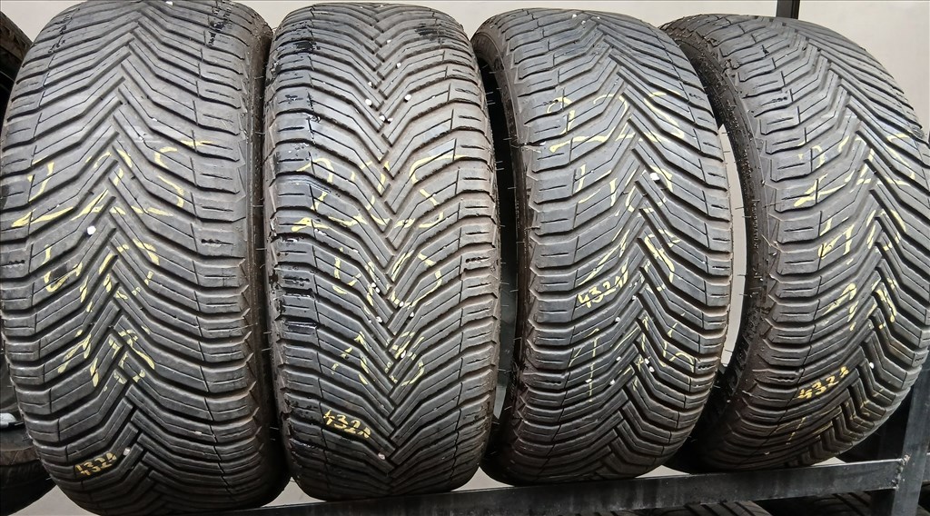  225/40R18"  Michelin Cross-climate2 4évszak 2021 90% szett 1. kép