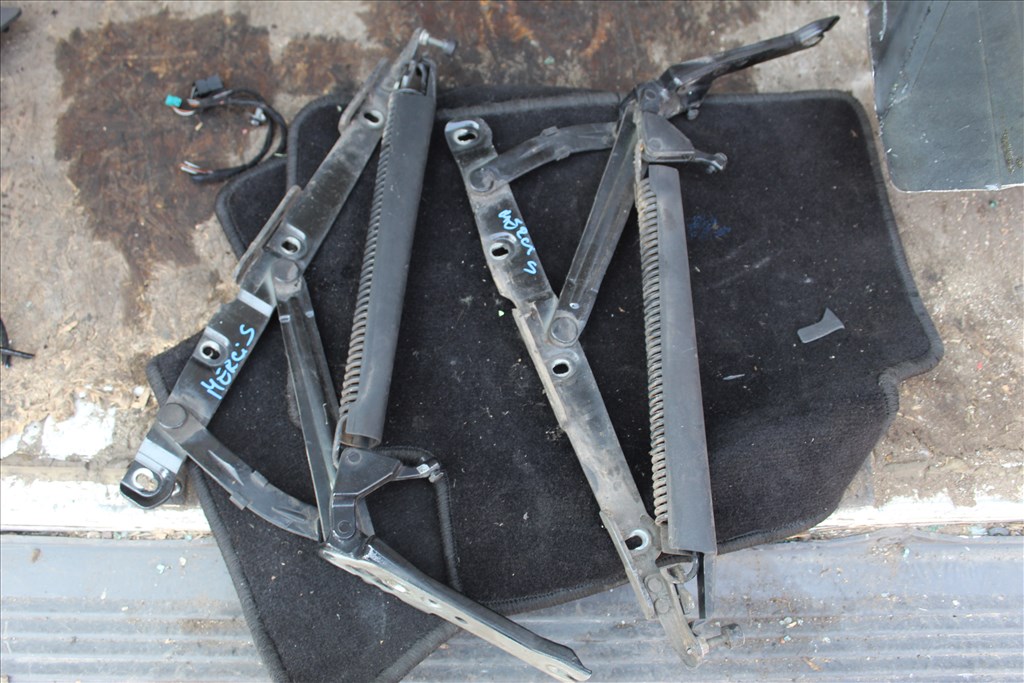 Mercedes S 320 W220, W215 Motorháztető zsanér  1. kép