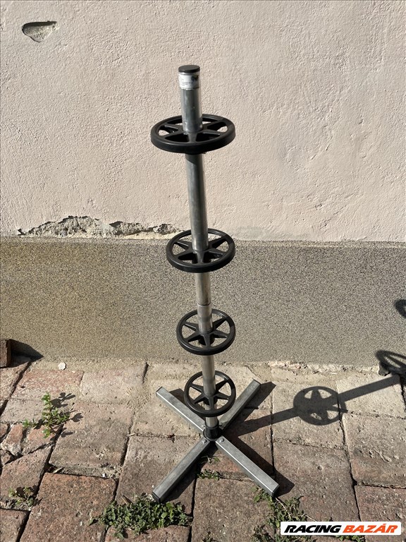  4 db 5x114.3 lyukosztású 15" használt lemezfelni, rajta 185/65 kopott Nokian téli gumi 7. kép