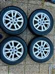 5x114.3 lyukosztású 16" Honda alufelni, rajta 215/60 használt Michelin téli gumi