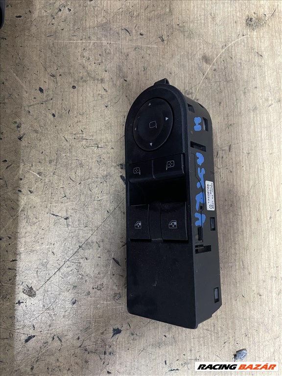 Opel Astra h ablakemelő kapcsoló  1. kép