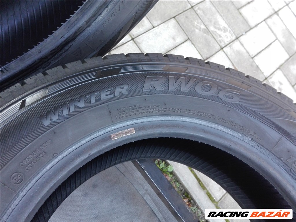 195/70R15C Hankook téli gumi garnitúra 195/70 r15c 6. kép