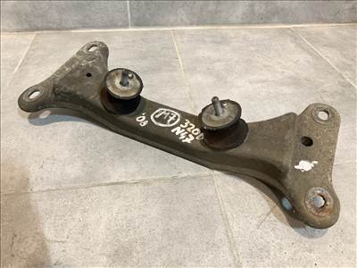 BMW E81, E82, E84, E87, E88, E90, E91, E92, E93 váltótartó konzol 318d 320d 118d 120d 22316778058 22316760300