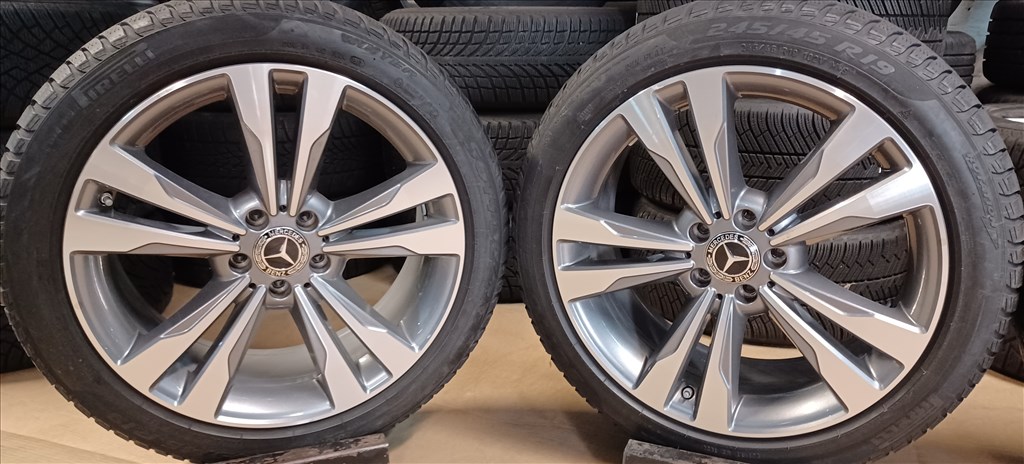 Mercedes W222 S klasse 5x112 8,5x19 245/45 R19 téli gumikkal 4db 4. kép