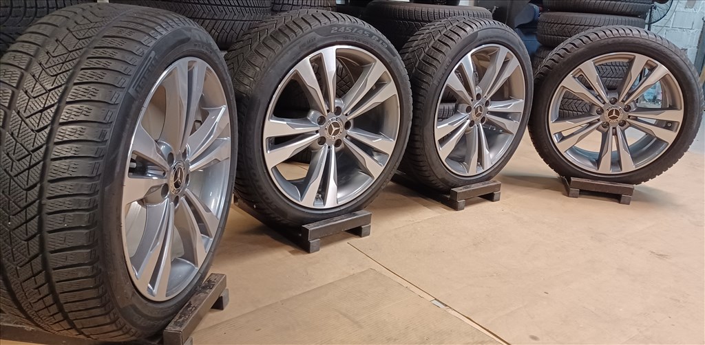 Mercedes W222 S klasse 5x112 8,5x19 245/45 R19 téli gumikkal 4db 7. kép
