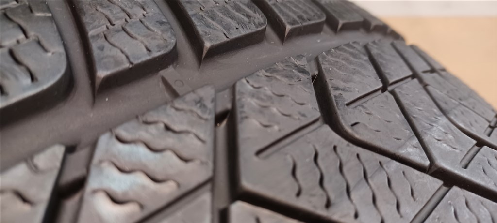 Mercedes W222 S klasse 5x112 8,5x19 245/45 R19 téli gumikkal 4db 9. kép