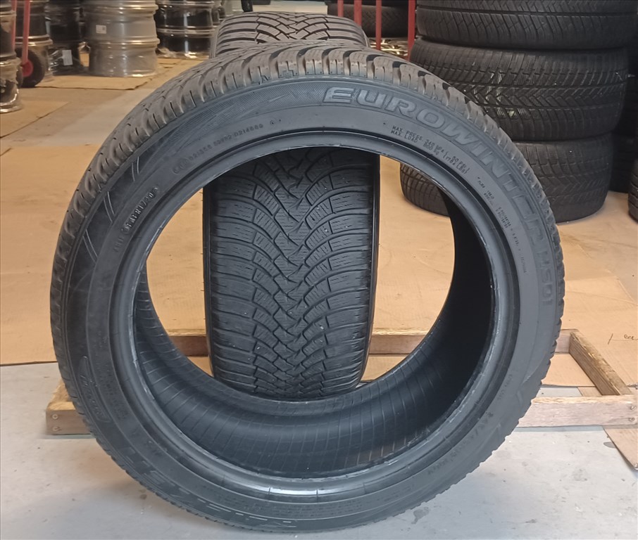 Falken Eurowinter HS01 245/45 R18 téli gumik 2db.7,5mm 4. kép