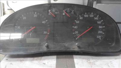Volkswagen Passat B5 96-05 Óraegység / Kilométeróra