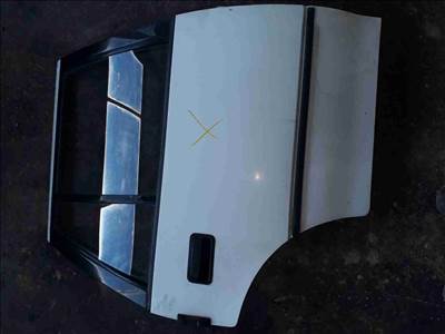 Suzuki Swift II 96-03 Jobb Hátsó Ajtó