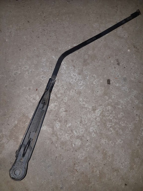 Suzuki Wagon R 98-10 Hátsó Ablaktörlõ Kar 38820-83E00 2. kép