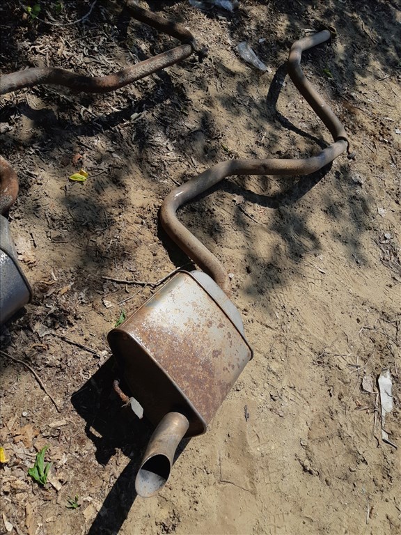 Ford Mondeo III Kipufogó Hátsó Dob 1491036 2. kép