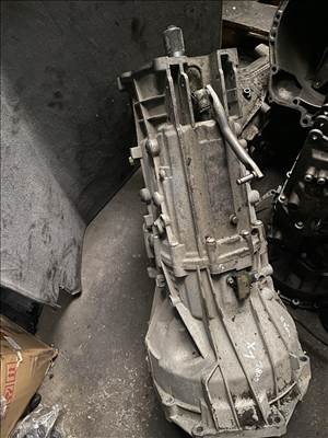 BMW 320xd 18-20D xdrive kézi váltó 