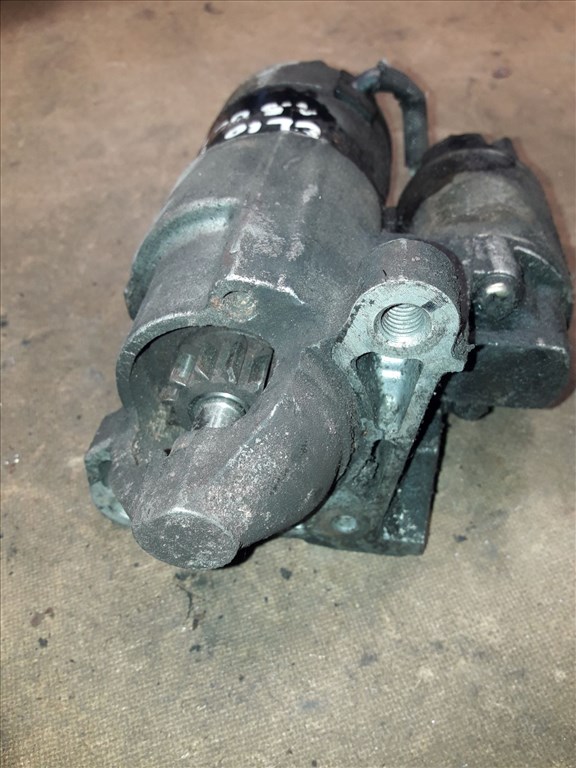 Renault Clio II Önindító 8200 237 092 1. kép