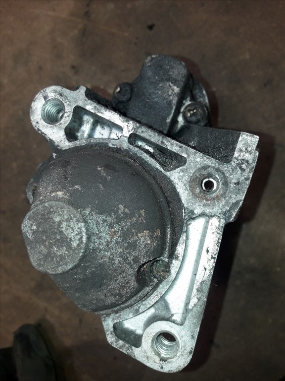 Renault Clio II Önindító 8200 237 092 4. kép