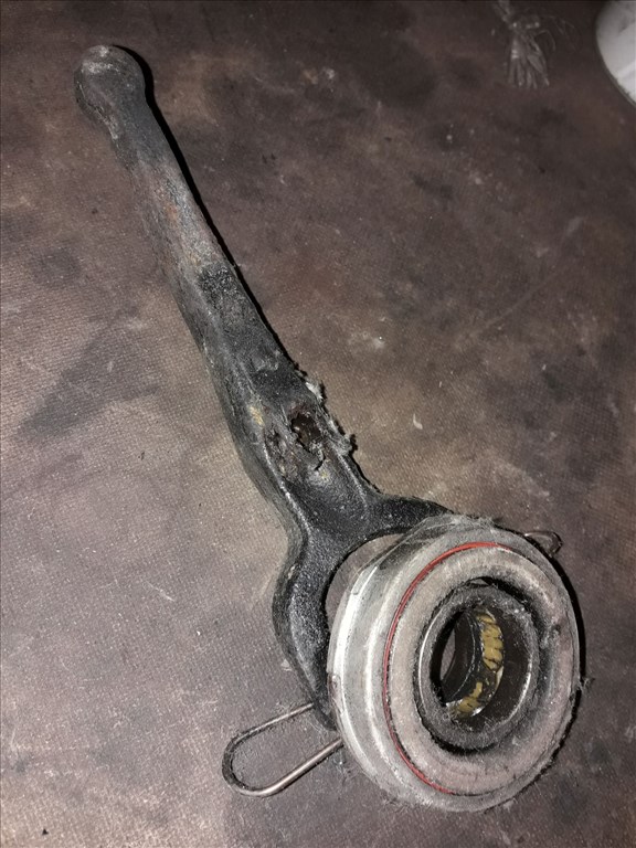 Mitsubishi L300 Kuplung Kinyomó Villa 1. kép