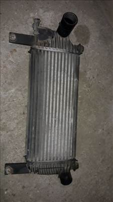 Nissan Navara D40 Töltőlevegő Hűtő / Intercooler