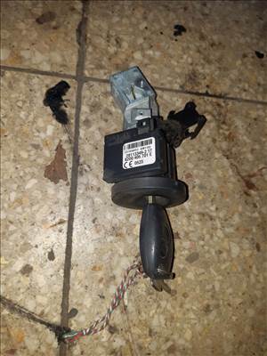 Renault Kangoo 07-14 Gyújtáskapcsoló 8200 405 701 E