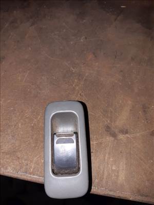 Suzuki Ignis 03-07 Ablakemelő Kapcsoló