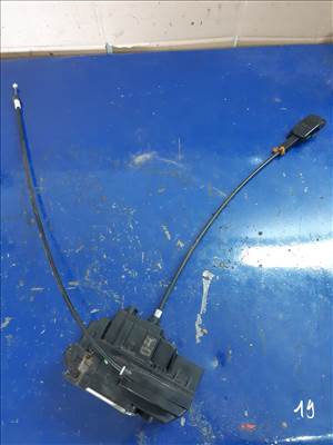 Nissan Micra Jobb Hátsó Ajtó Zárszerkezet  Központizár Motor 24205B