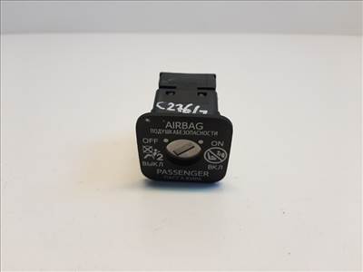 Toyota Yaris (XP130) légzsák kapcsoló