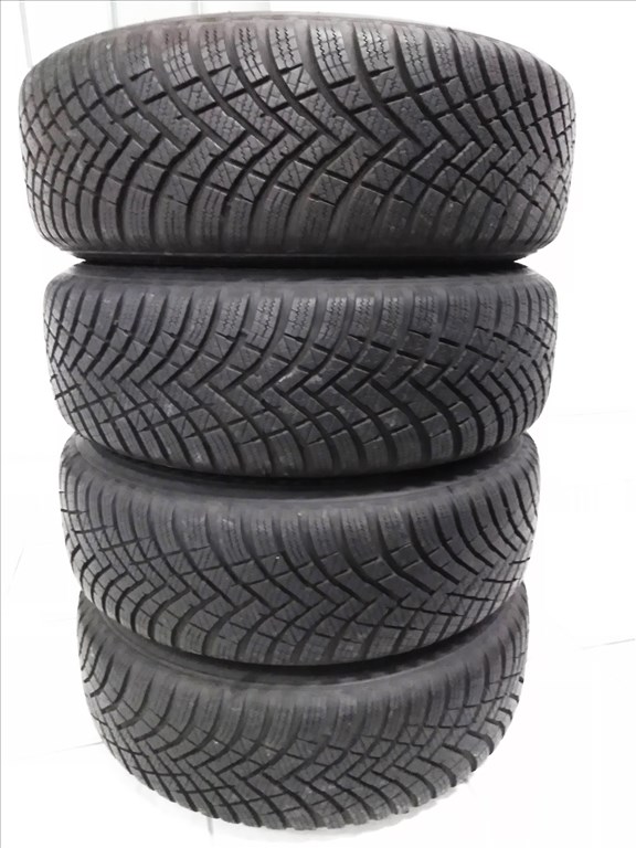 Eladó gyári Suzuki SX-4 R15 lemezfelnik, rajta újszerű 195/65 Hankook téli gumi garnitúra 3. kép