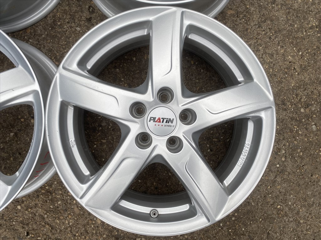 4db Platin 16" VW - Skoda alufelni. (4117) 2. kép