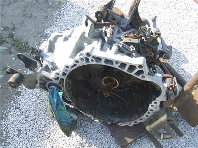 Toyota Auris (E150) 2.2 D-CAT 6 os váltó 
