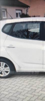 Hyundai ix20 Jobb hátsó ajtó 
