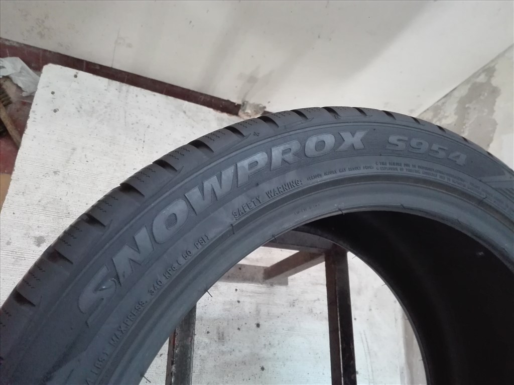 255/50R19 Toyo téli gumi garnitúra 255/50 r19 10. kép