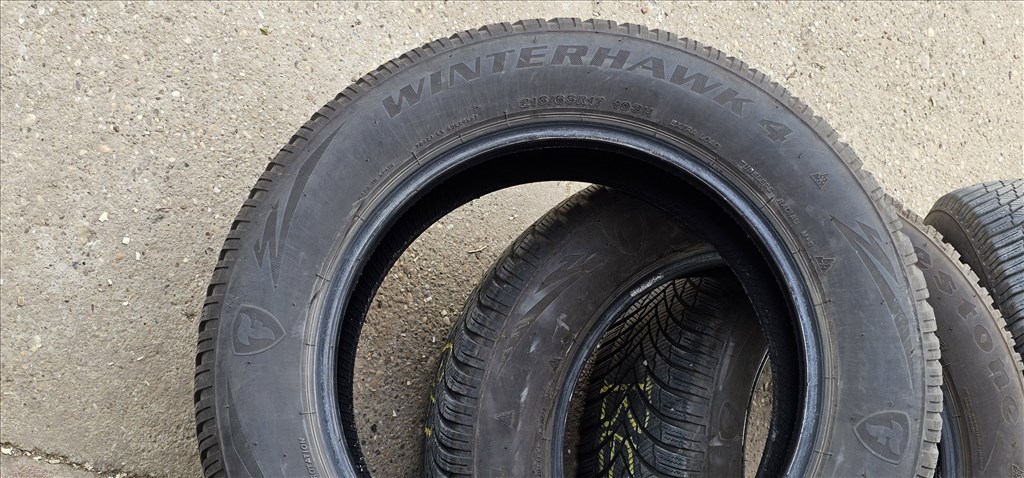  215/65 R17" használt Firestone Winterhawk 4 XL téli gumi gumi 2. kép