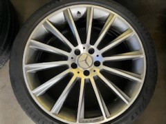  5x112 lyukosztású 9,5JJ 20" használt (gyári felni) alufelni 2. kép