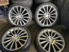  5x112 lyukosztású 9,5JJ 20" használt (gyári felni) alufelni 1. kép