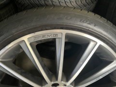  5x112 lyukosztású 9,5JJ 20" használt (gyári felni) alufelni 4. kép