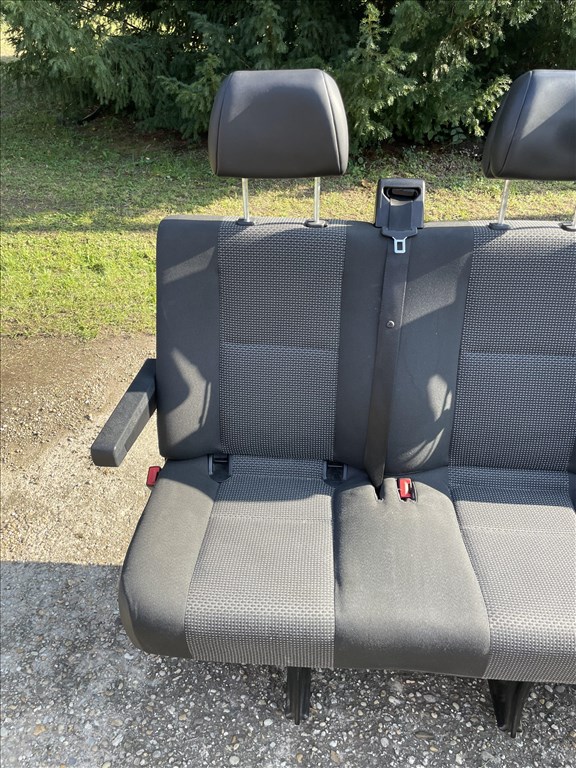 Mercedes Sprinter W906, W907 üléssor  a9068602185 7. kép