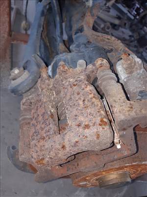 Audi A6 4F Jobb Hátsó Féknyereg