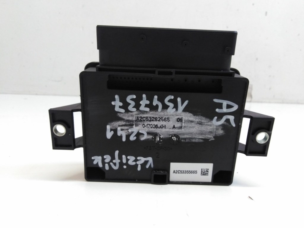 Audi A5 (8T3) kézifék modul 8K0907801G 2. kép