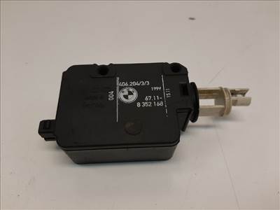 Bmw 5-ös sorozat E39 (E39) tankajtó zár motor 67118352168