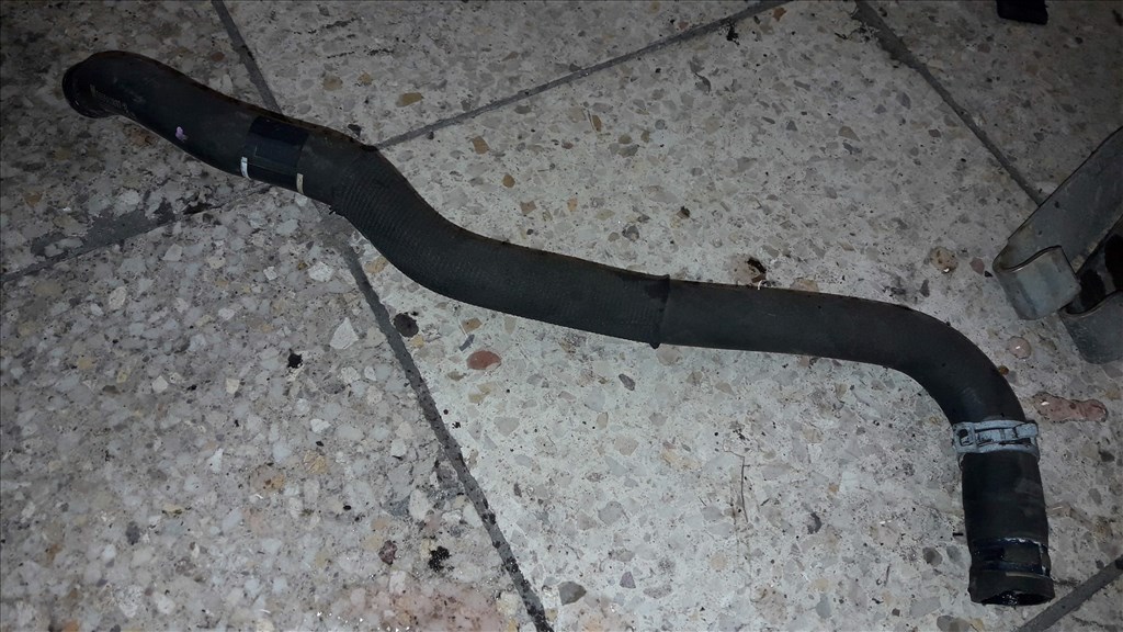 Opel Astra K Vízcsõ 13 377 130 1. kép