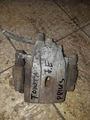 Toyota Prius Jobb Első Féknyereg