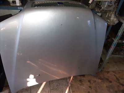 Volvo V40 Motorháztető