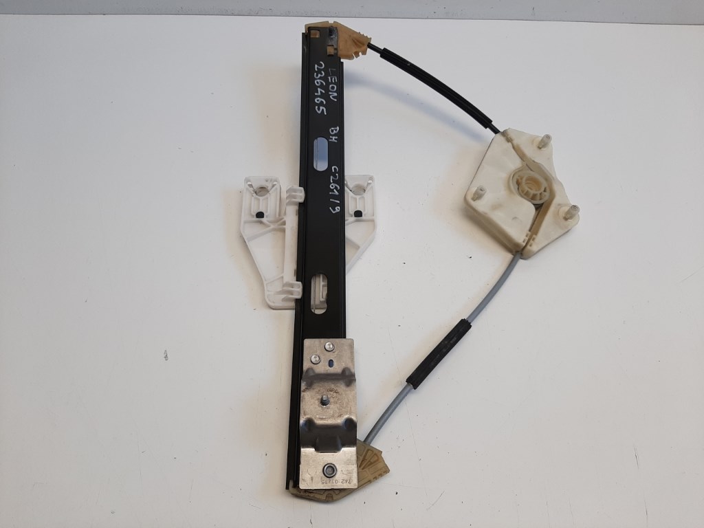 Seat Leon 5 ajtós bal hátsó Ablakemelõ szerkezet elektromos 5F4839461C 2. kép